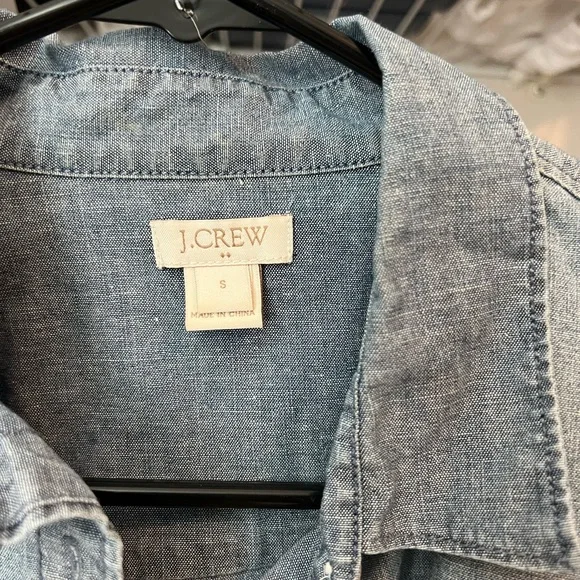 J. Crew Light Blue Casual Button Down Shirt - Picture 2 of 4